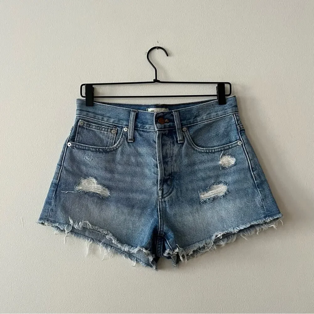 Madewell Relaxed Denim Shorts in Foxglen Wash